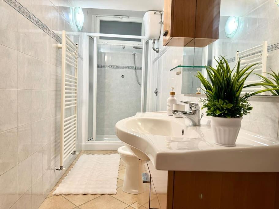 Apartamento Casa Nel Verde - 4 Posti Letto Chiaravalle Marche Exterior foto